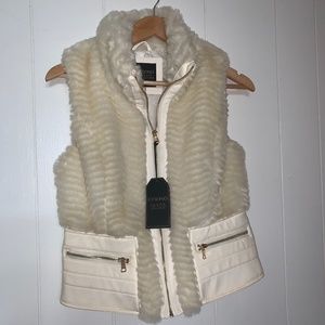 Faux fur ivory vest